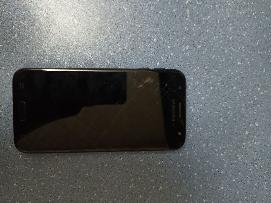 Продам самсунг J3