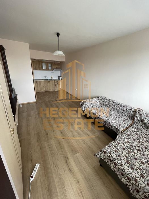 Продава се Двустаен апартамент в Варна, Бриз - 95 кв.м за 988 €/кв.м - Снимка #2