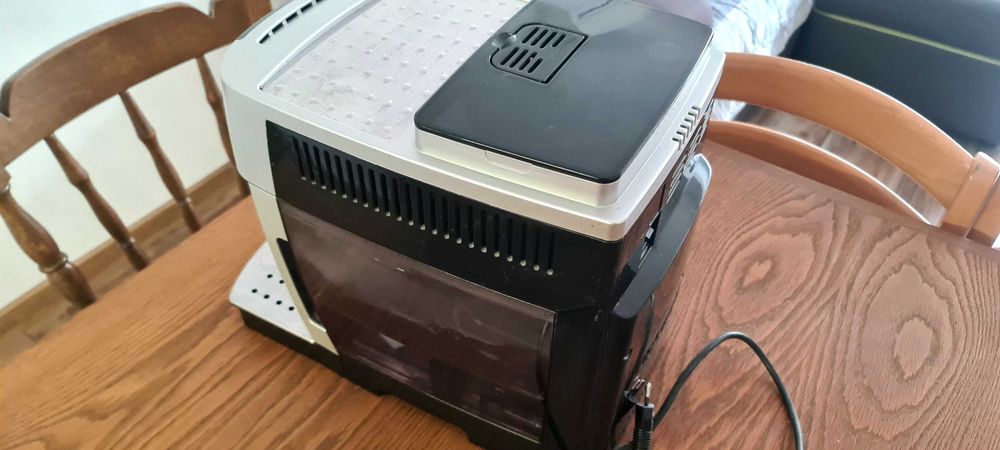 Каферобот делонги магнифика с