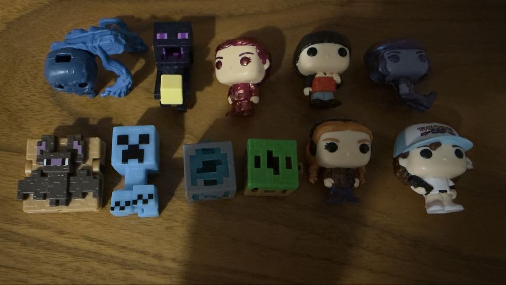 Фигурки Minecraft и Stranger things от Kinder Joy