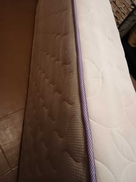 Продавам детско легло