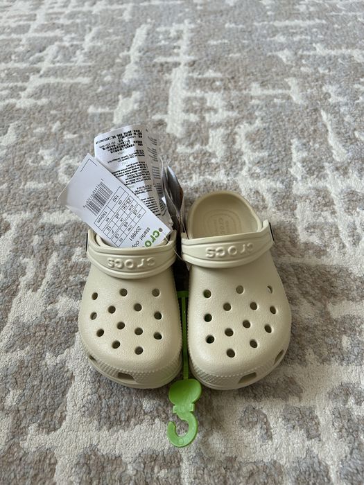 детские тапочки Crocs