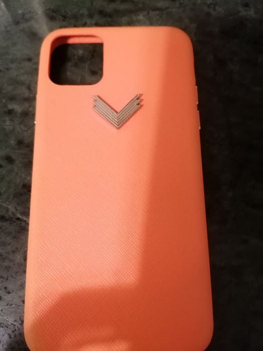 Husa Velante Iphone 11 Pro Max în stare perfecta