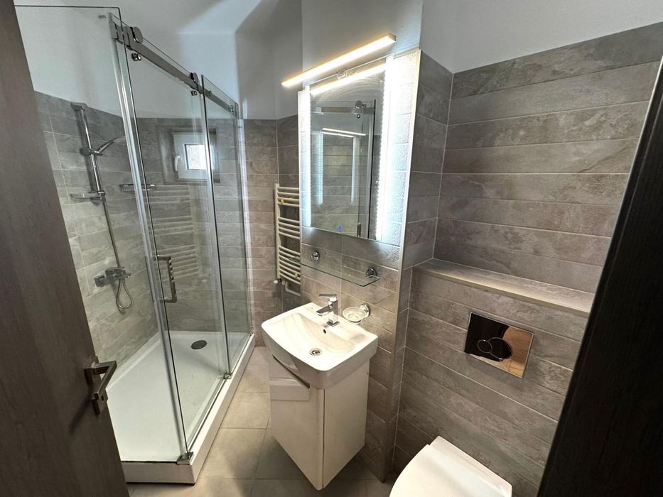 Central Trezorerie vedere la mare 80 m!