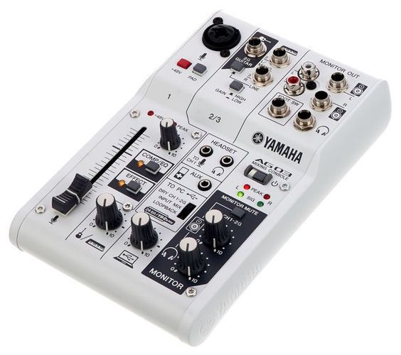 Звуковая карта Yamaha AG03