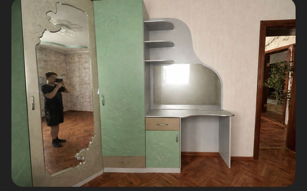 Продам детский спальный гарнитур