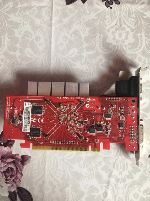 Видеокарта ASUS AMD Radeon HD 3450 DDR2 DVI VGA PCI-Express