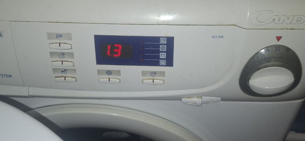 Продам стиральную машинку Candу