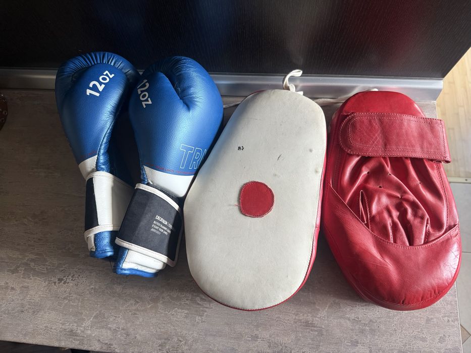 Manusi box + training pads