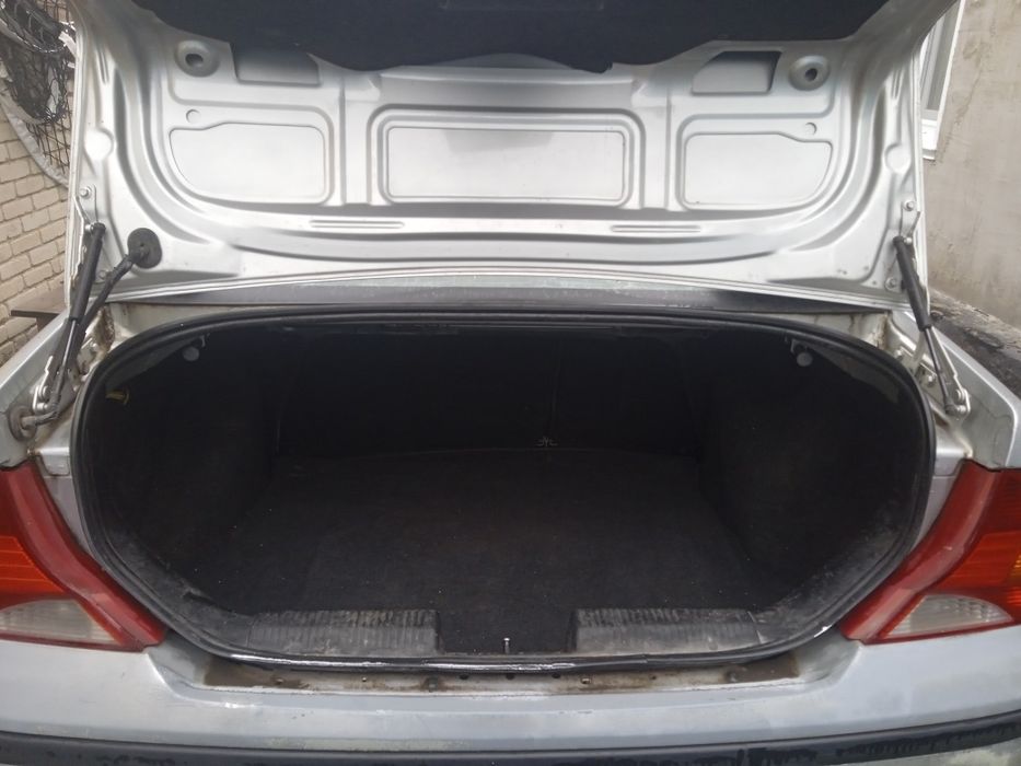 Продам форд фокус 1