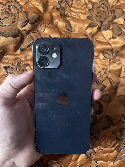 iPhone 12  срочный сатилади