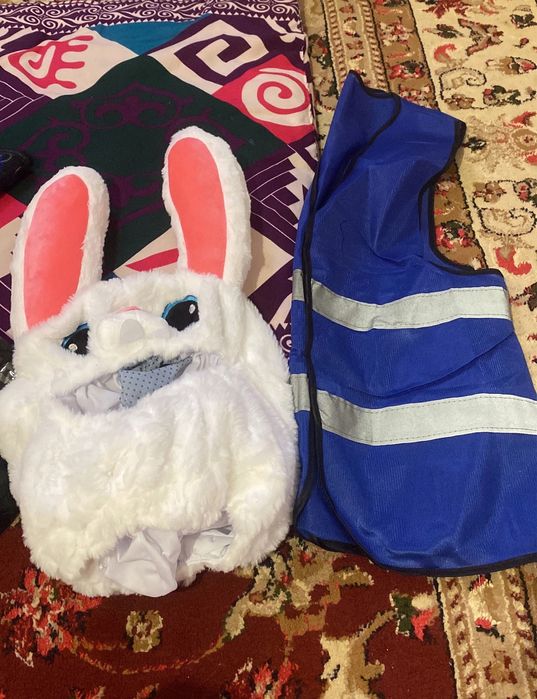 Чехол на шлем зайчик