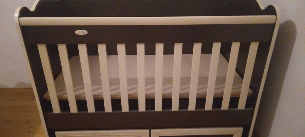 Дървено детско легло