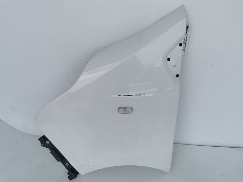 Aripa fata stanga Opel Vivaro 2015 R9M / MD 93455812