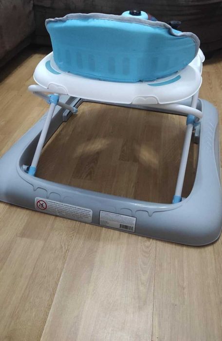 Проходилка Baby shark Moni