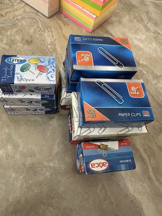 Канцелярские принадлежности