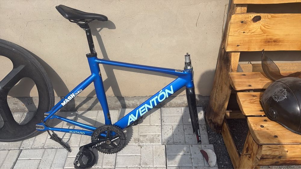 Aventon mataro 2016