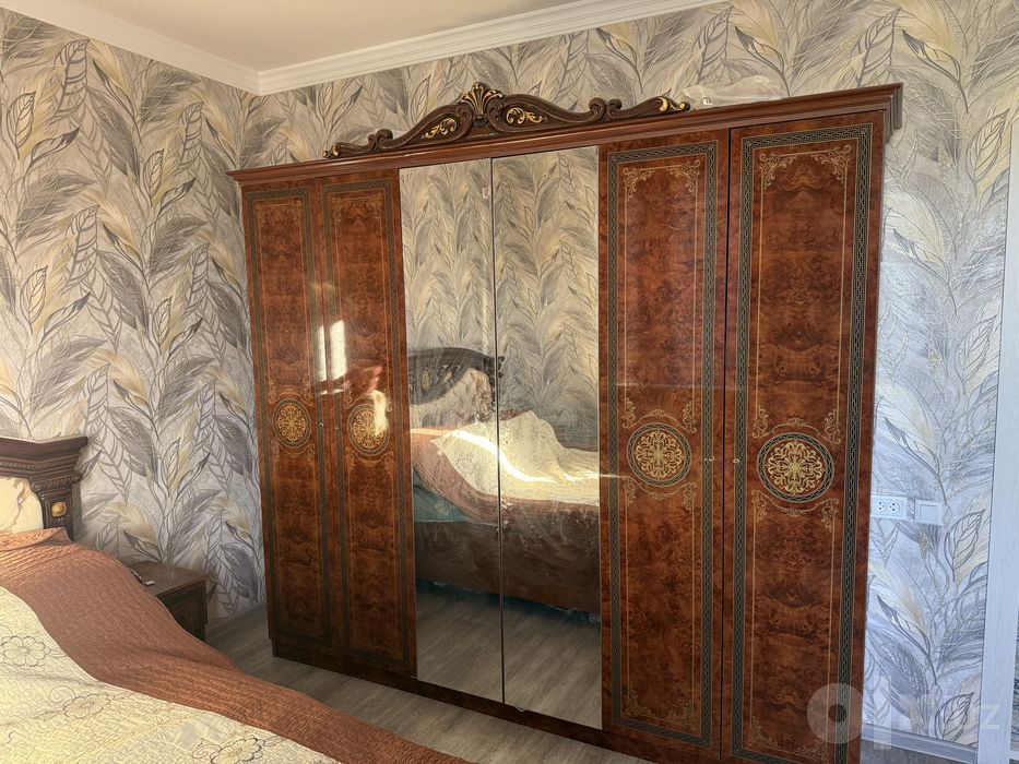 Mebel spalni garnitur sotiladi