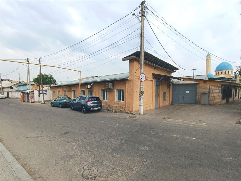 ул.Обишир напротив ЖК Assalom Sohil 3,75сот 5ком 122м2 канал Корасу