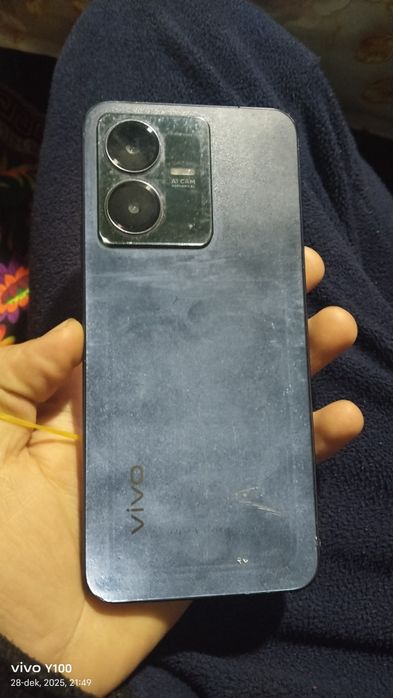 Vivo y 22 xolati ortacha