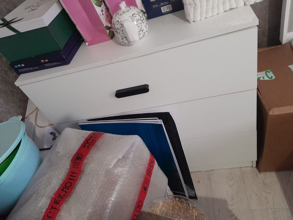 Продается спальный гарнитур