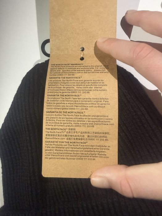 Черна North face шапка