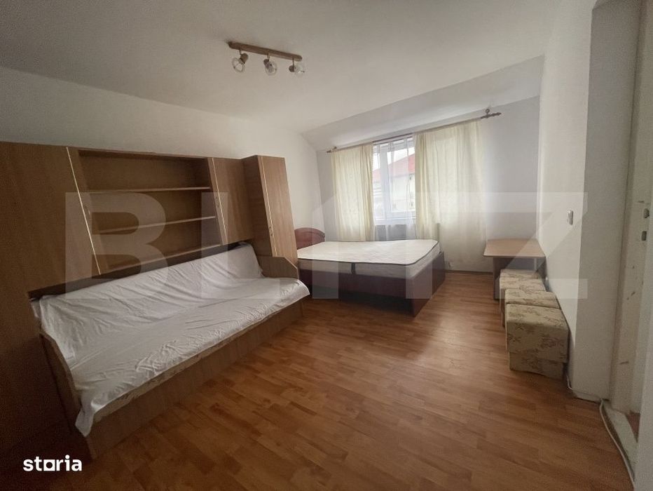 Apartament cu o camera, 35 mp cu acces la mansarda, zona Bradet