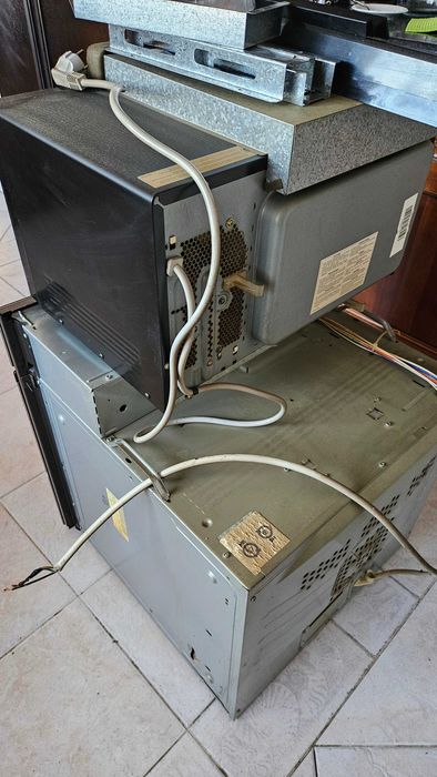 Neff фурна и микровълнова за вграждане