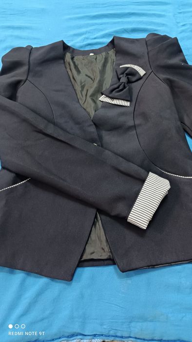 Костюм черного цвета