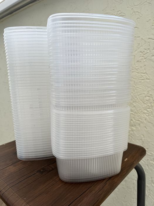 Пластиковые контейнеры 50 штук