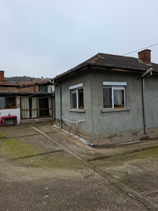 Продава се Къща в Свиленград - 90 кв.м за 555 €/кв.м - Снимка #2