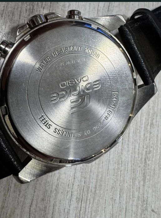 СПЕШНО НОВ Часовник Casio Edifice EFR-556L-1AVUEF