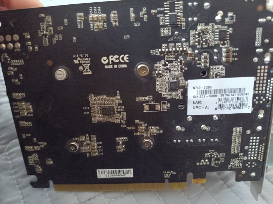Видеокарта MSI GeForce GT 740 2GB GDDR5 (проверка fur mark)