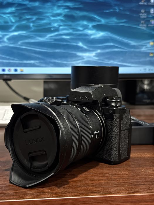 Panasonic Lumix S5 IIX + обектив 20-60mm f/3.5-5.6 + обектив 50mm f1.8