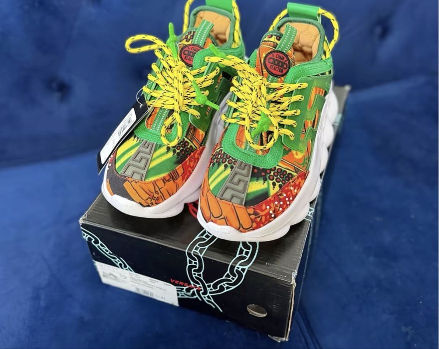 vand versace chain reaction green multicolor. Orice marime in stoc