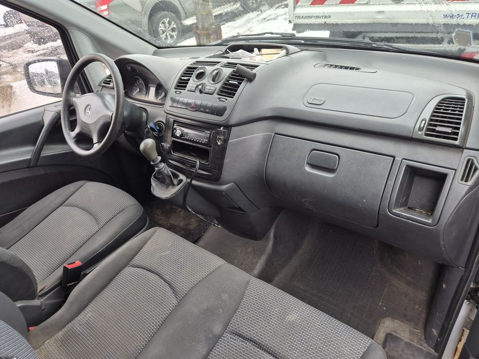 Dezmembram Mercedes Vito W639 2012 Manual 2.2cdi Euro 5 OM651