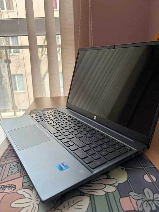 Лаптоп HP Pavilion 15-eg3xxx