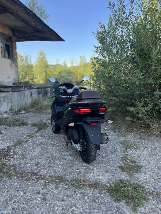 Piaggio Mp3 300 LT / cat. B / A2 / Business / Empire Motors