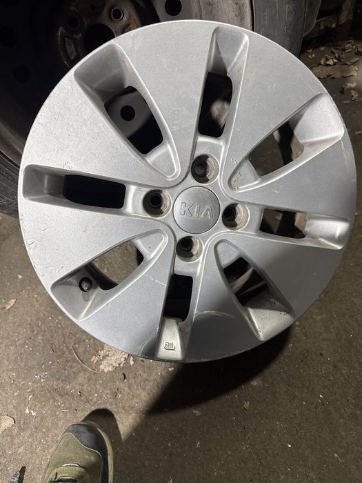 Диски 4/100 хундай акцент, кия рио