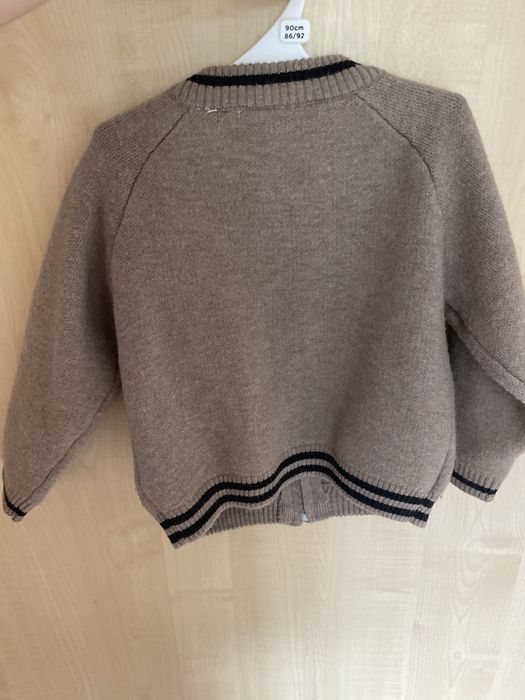 Jacheta Zara fetite