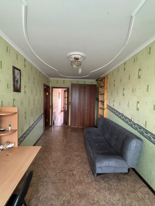 Продам 3 комнатную в центре