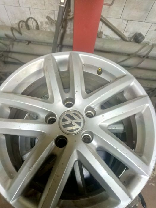 Продам диск на запаску R16 5/112