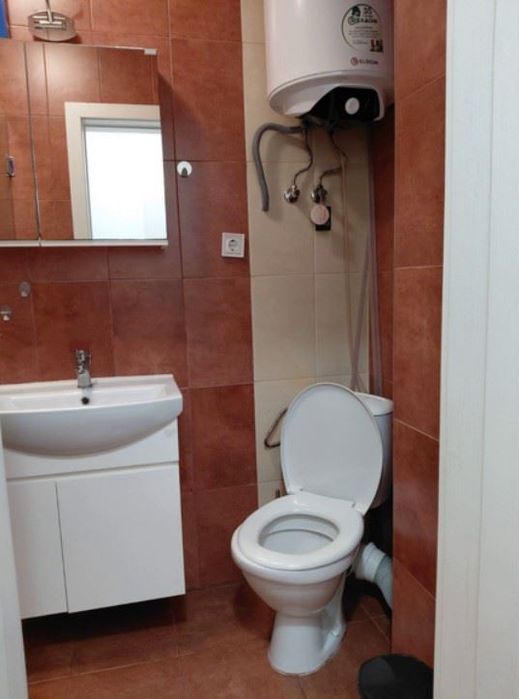 Дава се под наем Тристаен апартамент в София, Редута - 92 кв.м за 747.66 € - Снимка #8