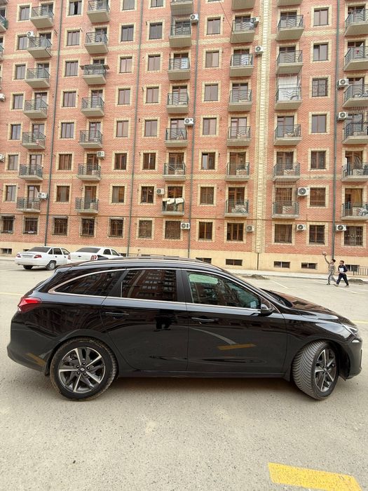 Hyundai i30 sotiladi