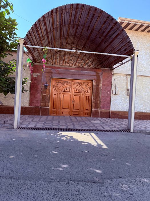 Talaba qizlar uchun barcha qulayliklarga ega uy ijaraga beriladi