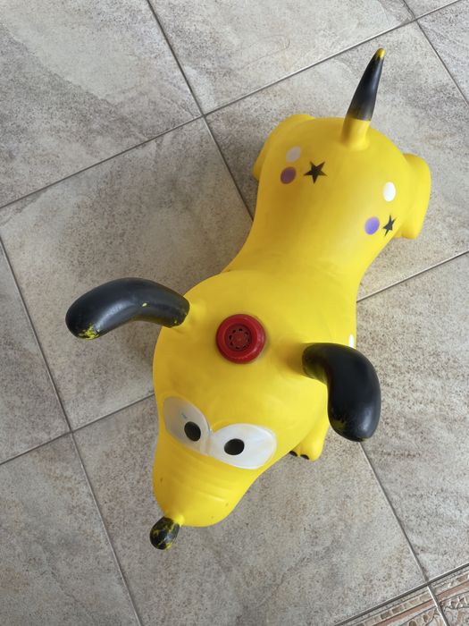 Надувная собачка - попрыгун