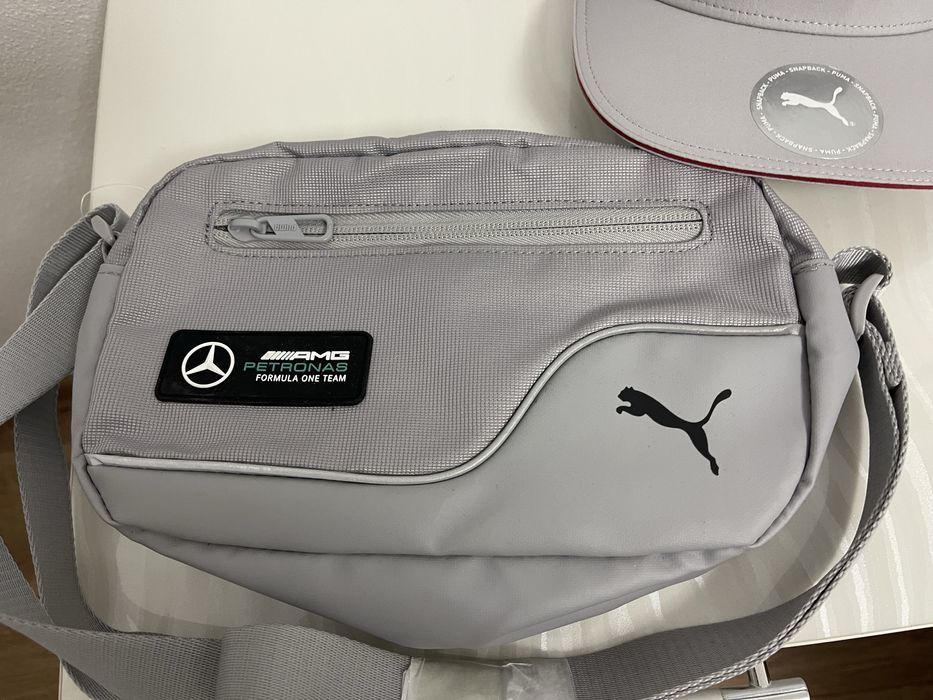Sapca si borseta Puma Mercedes Amg