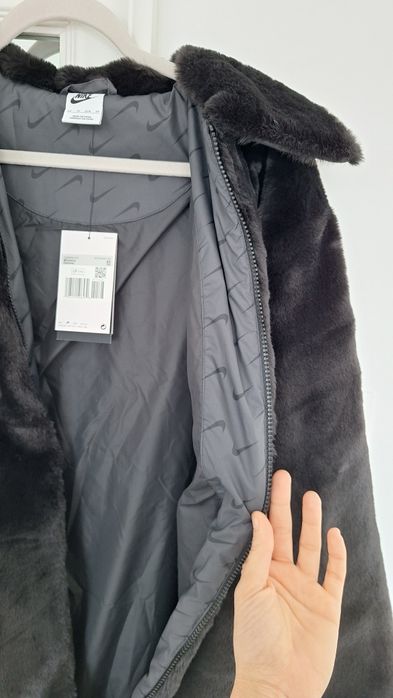 Дамско палто Nike Fur XS