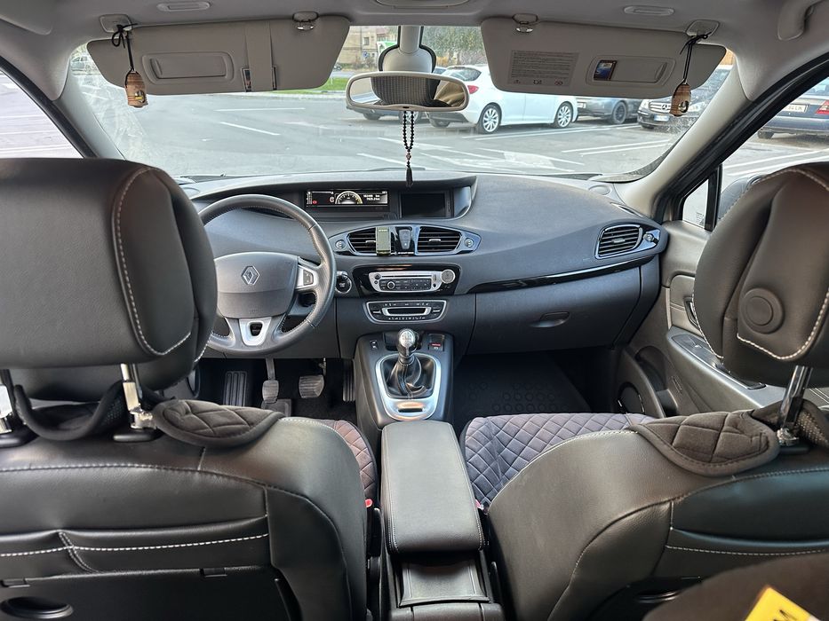 Renault Grand Scenic 3 2012