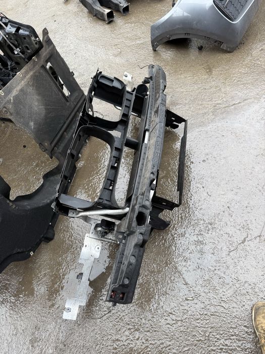 Маска очиларка Бмв х5 ф15 (maska bmw x5 f15)